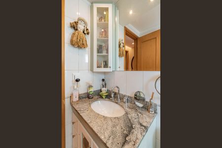 Apartamento à venda com 97m², 3 quartos e 2 vagasBanheiro Social