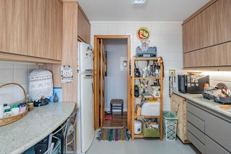 Apartamento à venda com 97m², 3 quartos e 2 vagasCozinha