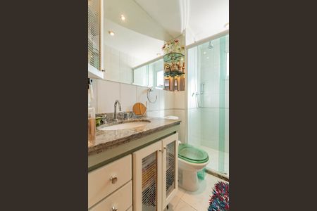 Apartamento à venda com 97m², 3 quartos e 2 vagasBanheiro Social