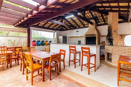 Apartamento à venda com 62m², 2 quartos e 1 vagaÁrea comum - Churrasqueira