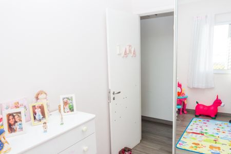 Apartamento à venda com 73m², 3 quartos e 2 vagasQuarto 2