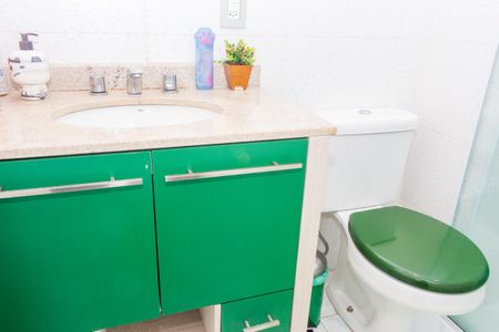 Apartamento à venda com 73m², 3 quartos e 2 vagasBanheiro Social