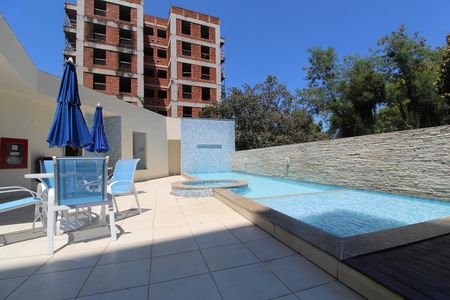 Apartamento para alugar com 70m², 2 quartos e 1 vagaÁrea comum - Piscina
