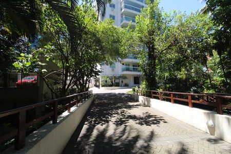 Apartamento para alugar com 70m², 2 quartos e 1 vagaFachada