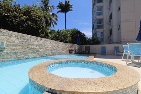 Apartamento para alugar com 70m², 2 quartos e 1 vagaÁrea comum - Piscina