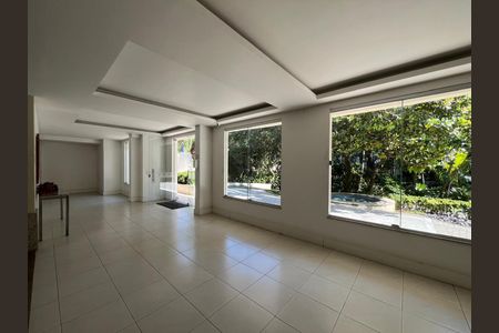 Apartamento para alugar com 70m², 2 quartos e 1 vaga Apartamento para alugar com 70m², 2 quartos e 1 vagaHall