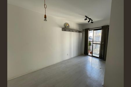 Sala de apartamento para alugar com 2 quartos, 50m² em Granja Viana, Cotia