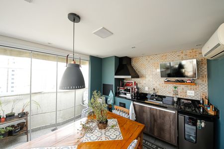 Apartamento à venda com 110m², 2 quartos e 2 vagasCobertura