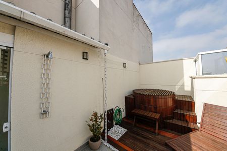 Apartamento à venda com 110m², 2 quartos e 2 vagasCobertura