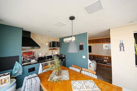 Apartamento à venda com 110m², 2 quartos e 2 vagasCobertura