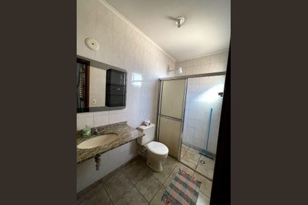 Banheiro 1 de apartamento para alugar com 3 quartos, 82m² em Parque Anhanguera, Ribeirão Preto