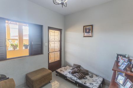 Casa à venda com 396m², 6 quartos e 2 vagas Casa à venda com 396m², 6 quartos e 2 vagasSala 1