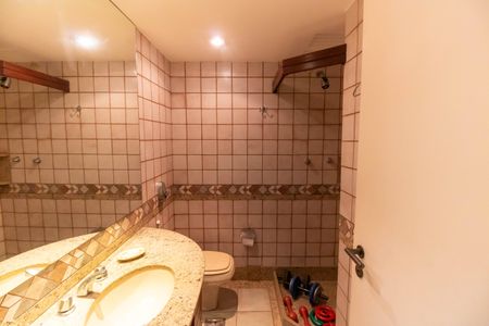 Apartamento à venda com 400m², 4 quartos e 2 vagasBanheiro Social