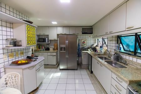 Apartamento à venda com 400m², 4 quartos e 2 vagasCozinha