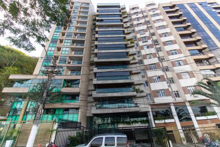 Apartamento à venda com 400m², 4 quartos e 2 vagasFachada