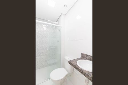 Apartamento à venda com 47m², 2 quartos e sem vaga Apartamento à venda com 47m², 2 quartos e sem vagaBanheiro