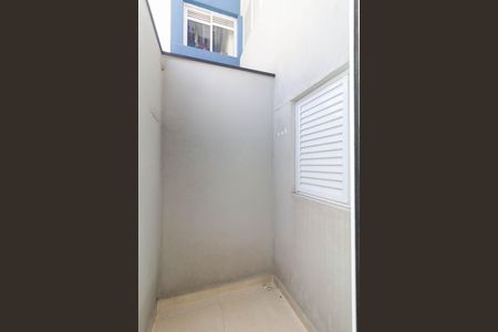 Apartamento à venda com 47m², 2 quartos e sem vaga Apartamento à venda com 47m², 2 quartos e sem vagaÁrea de Serviço