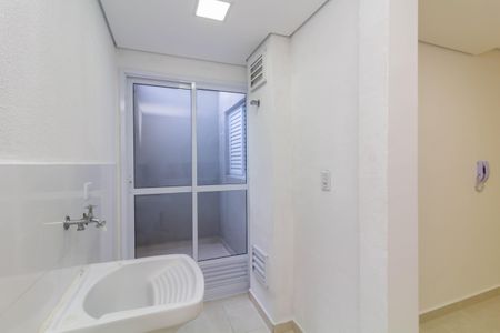 Apartamento à venda com 47m², 2 quartos e sem vaga Apartamento à venda com 47m², 2 quartos e sem vagaCozinha