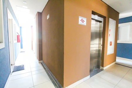 Apartamento à venda com 47m², 2 quartos e sem vagaÁrea comum