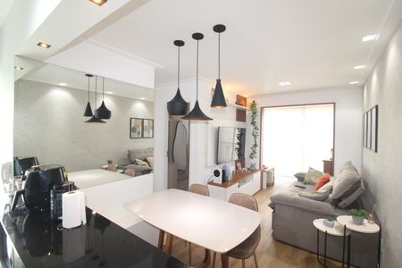Apartamento à venda com 53m², 2 quartos e 1 vagaSala