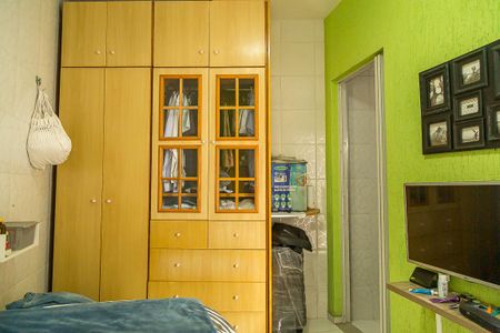 Casa à venda com 150m², 3 quartos e 2 vagas Casa à venda com 150m², 3 quartos e 2 vagasQuarto da Edícula