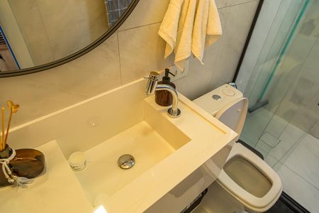 Casa à venda com 150m², 3 quartos e 2 vagas Casa à venda com 150m², 3 quartos e 2 vagasBanheiro da Suíte