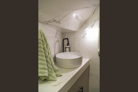 Casa à venda com 150m², 3 quartos e 2 vagas Casa à venda com 150m², 3 quartos e 2 vagasLavabo