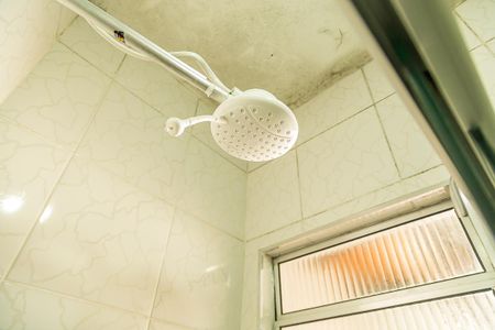 Casa à venda com 150m², 3 quartos e 2 vagas Casa à venda com 150m², 3 quartos e 2 vagasBanheiro da Edícula - Chuveiro