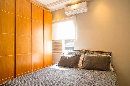 Casa à venda com 150m², 3 quartos e 2 vagas Casa à venda com 150m², 3 quartos e 2 vagasSuíte