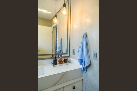 Casa à venda com 150m², 3 quartos e 2 vagas Casa à venda com 150m², 3 quartos e 2 vagasBanheiro Social