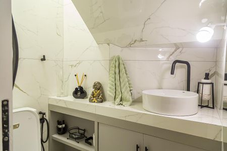 Casa à venda com 150m², 3 quartos e 2 vagas Casa à venda com 150m², 3 quartos e 2 vagasLavabo