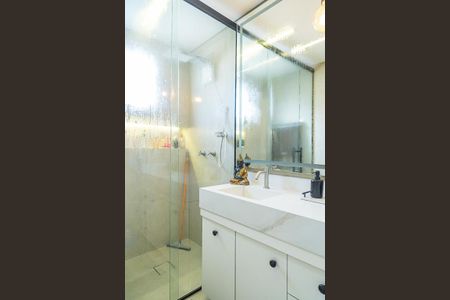 Casa à venda com 150m², 3 quartos e 2 vagas Casa à venda com 150m², 3 quartos e 2 vagasBanheiro Social