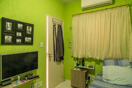 Casa à venda com 150m², 3 quartos e 2 vagas Casa à venda com 150m², 3 quartos e 2 vagasQuarto da Edícula