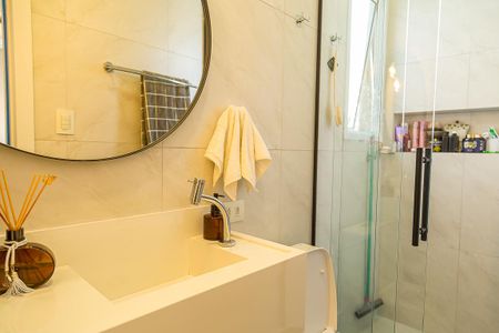 Casa à venda com 150m², 3 quartos e 2 vagas Casa à venda com 150m², 3 quartos e 2 vagasBanheiro da Suíte