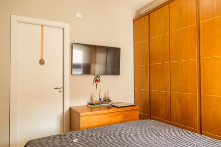 Casa à venda com 150m², 3 quartos e 2 vagas Casa à venda com 150m², 3 quartos e 2 vagasSuíte