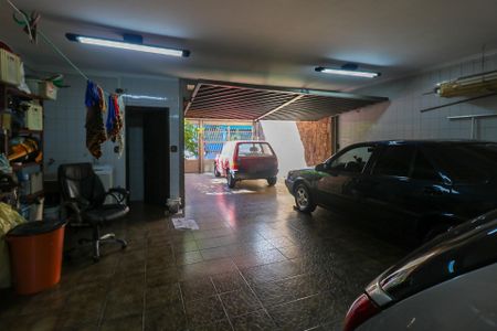 Casa à venda com 164m², 2 quartos e 5 vagasGaragem