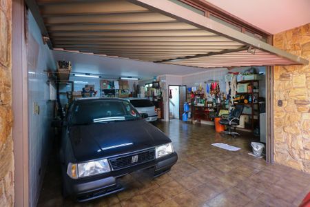 Casa à venda com 164m², 2 quartos e 5 vagasGaragem