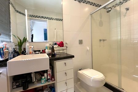 Apartamento à venda com 85m², 3 quartos e 1 vagaBanheiro da Suíte