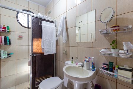 Casa à venda com 176m², 3 quartos e 2 vagas Casa à venda com 176m², 3 quartos e 2 vagasBanheiro