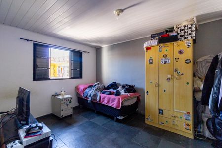 Casa à venda com 176m², 3 quartos e 2 vagas Casa à venda com 176m², 3 quartos e 2 vagasQuarto de Serviço