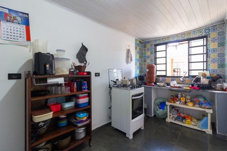 Casa à venda com 176m², 3 quartos e 2 vagas Casa à venda com 176m², 3 quartos e 2 vagasCozinha 2