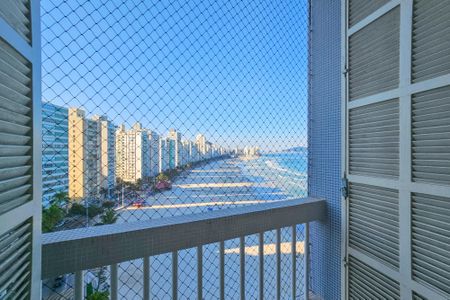 Apartamento para alugar com 144m², 3 quartos e 1 vaga Apartamento para alugar com 144m², 3 quartos e 1 vagaVaranda