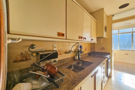 Apartamento para alugar com 144m², 3 quartos e 1 vaga Apartamento para alugar com 144m², 3 quartos e 1 vagaCozinha