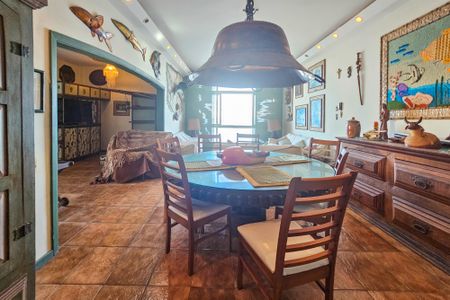 Apartamento para alugar com 144m², 3 quartos e 1 vaga Apartamento para alugar com 144m², 3 quartos e 1 vagaSala