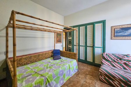 Apartamento para alugar com 144m², 3 quartos e 1 vaga Apartamento para alugar com 144m², 3 quartos e 1 vagaQuarto 1