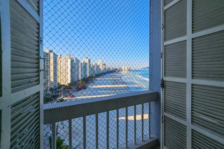 Apartamento para alugar com 144m², 3 quartos e 1 vaga Apartamento para alugar com 144m², 3 quartos e 1 vagaVaranda