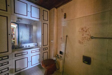 Apartamento para alugar com 144m², 3 quartos e 1 vaga Apartamento para alugar com 144m², 3 quartos e 1 vagaBanheiro Social