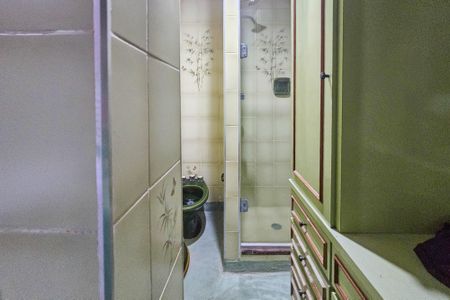 Apartamento para alugar com 144m², 3 quartos e 1 vaga Apartamento para alugar com 144m², 3 quartos e 1 vagaBanheiro da Suíte