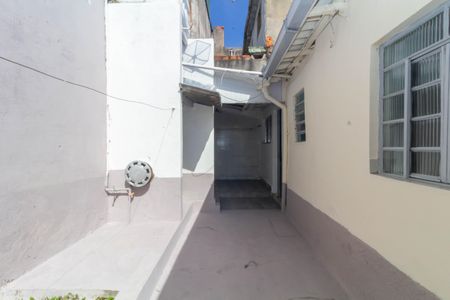 Casa à venda com 180m², 2 quartos e 1 vaga Casa à venda com 180m², 2 quartos e 1 vagaÁrea de Serviço Casa 1