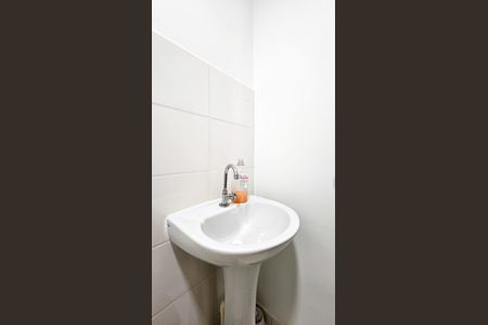 Apartamento para alugar com 35m², 2 quartos e sem vaga Apartamento para alugar com 35m², 2 quartos e sem vagaBanheiro